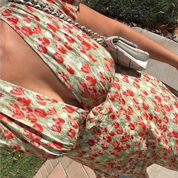 NWT Doen Kelsea Silk Rosette Floral V-Neck Short Sleeve Mini Dress Tulip Fields - Picture 9 of 16